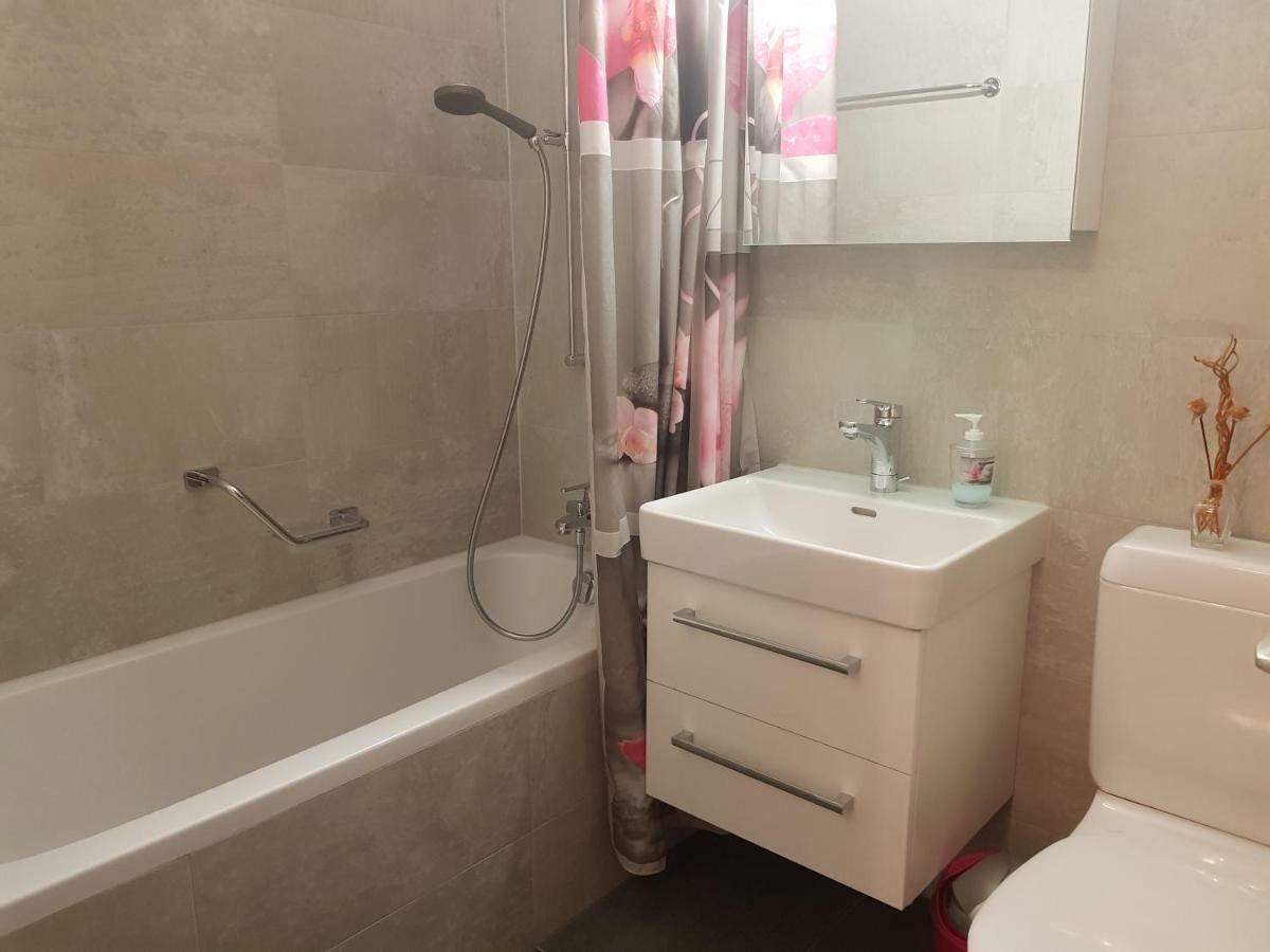 2,5 pces Accueillant comme à la maison Leukerbad Exterior foto